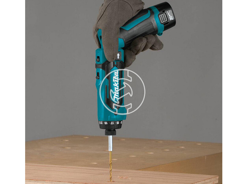 Makita DF012DSE akkus marokcsavarbehajtó