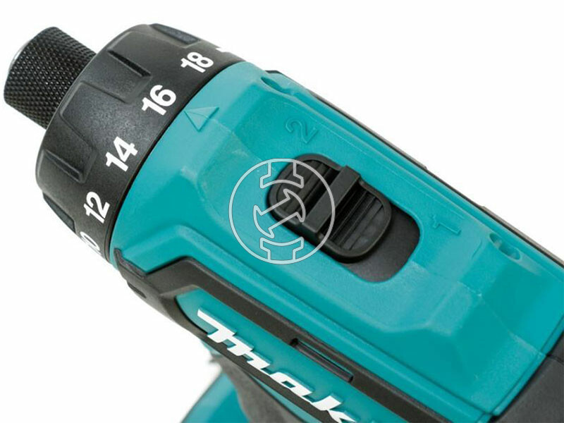 Makita DF031DSAE akkus fúrócsavarozó