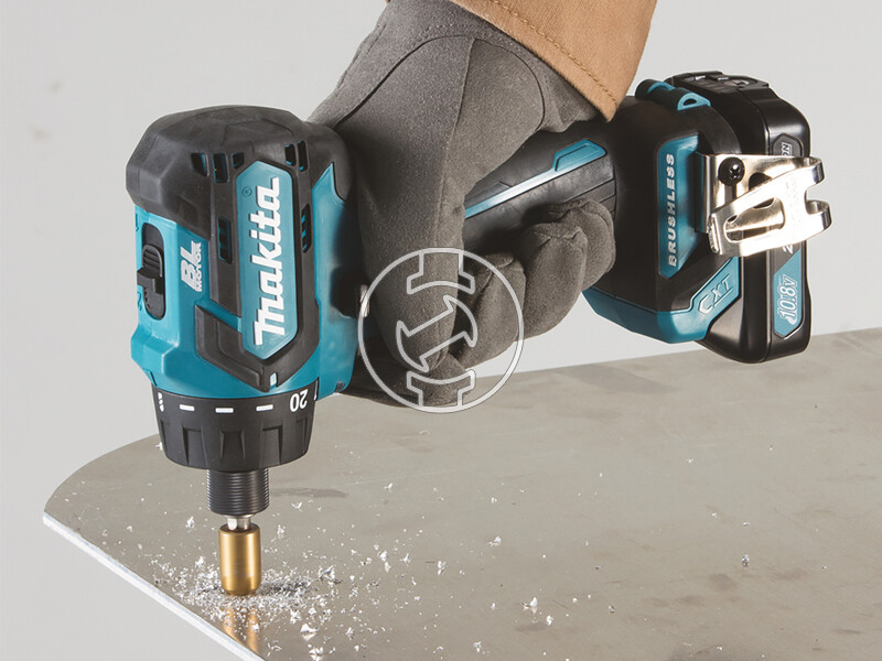 Makita DF032DSAE akkus fúrócsavarozó