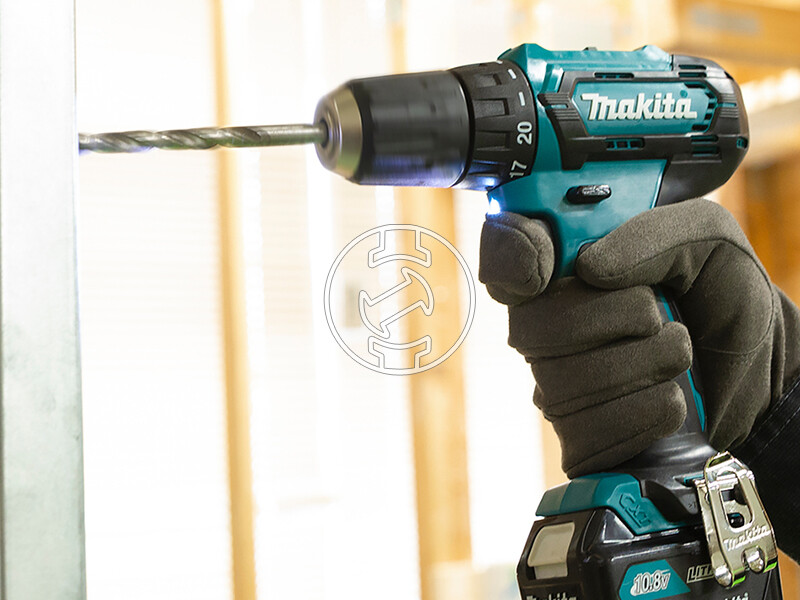 Makita DF333DSME akkus fúrócsavarozó tokmányos