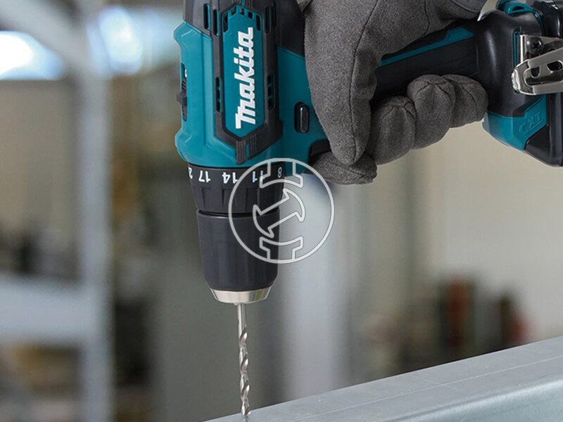 Makita DF333DSME akkus fúrócsavarozó tokmányos