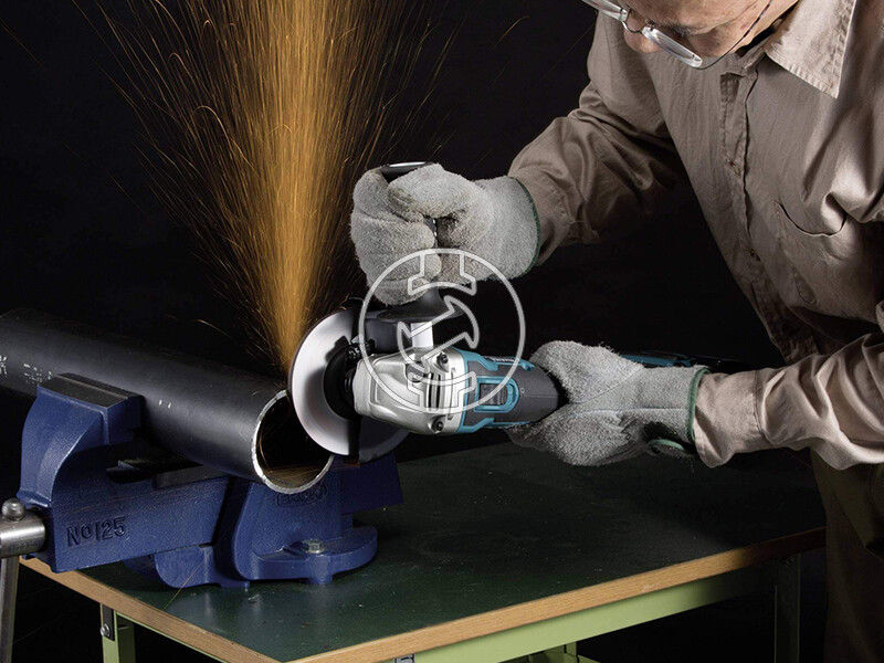 Makita DGA506Z akkus sarokcsiszoló (akku és töltő nélkül) (BULK)