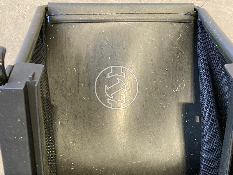 Makita DLM330SM akkus fűnyíró (értékcsökkent)