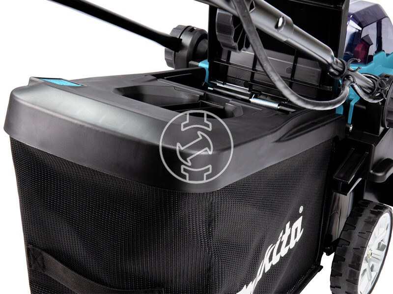 Makita DLM382CM2 akkus fűnyíró