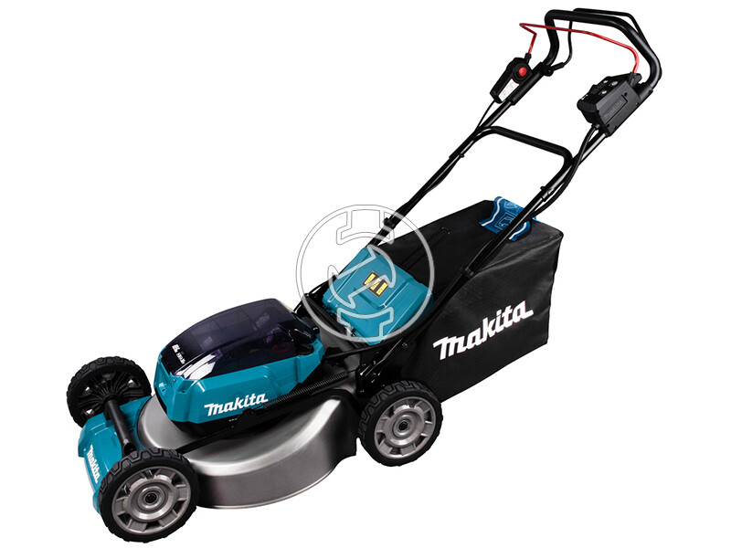 Makita DLM532PT4 akkus önjáró fűnyíró