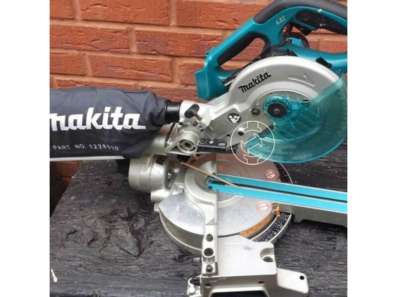 Makita DLS713RTE