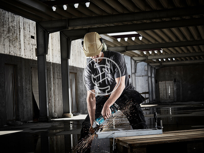 Makita DLX2157TJ1 gépcsomag