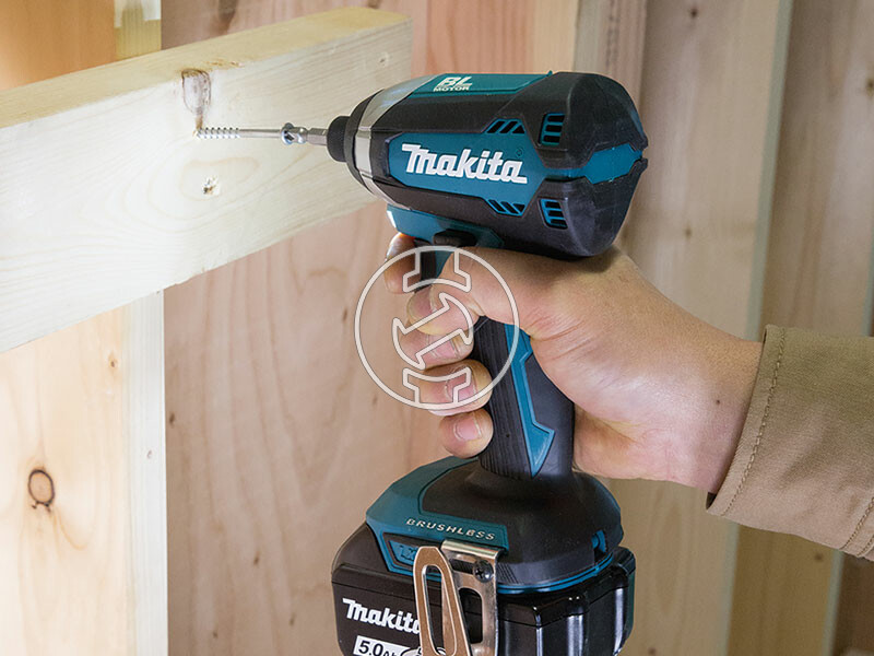 Makita DTD153Z akkus ütvecsavarozó (akku és töltő nélkül) (BULK)