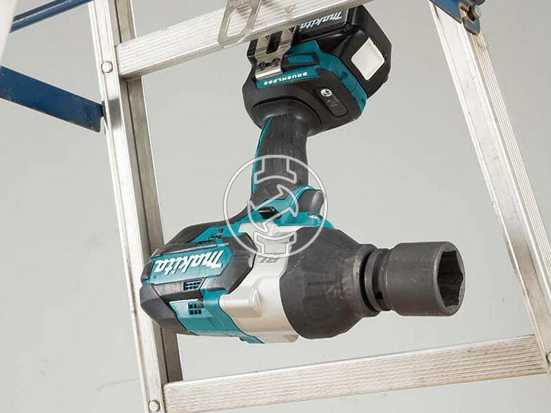 Makita DTW1001Z akkus ütvecsavarozó 18 V | 1050 Nm | 3/4 inch | Szénkefementes | Akku és töltő nélkül | Kartondobozban | Bulk