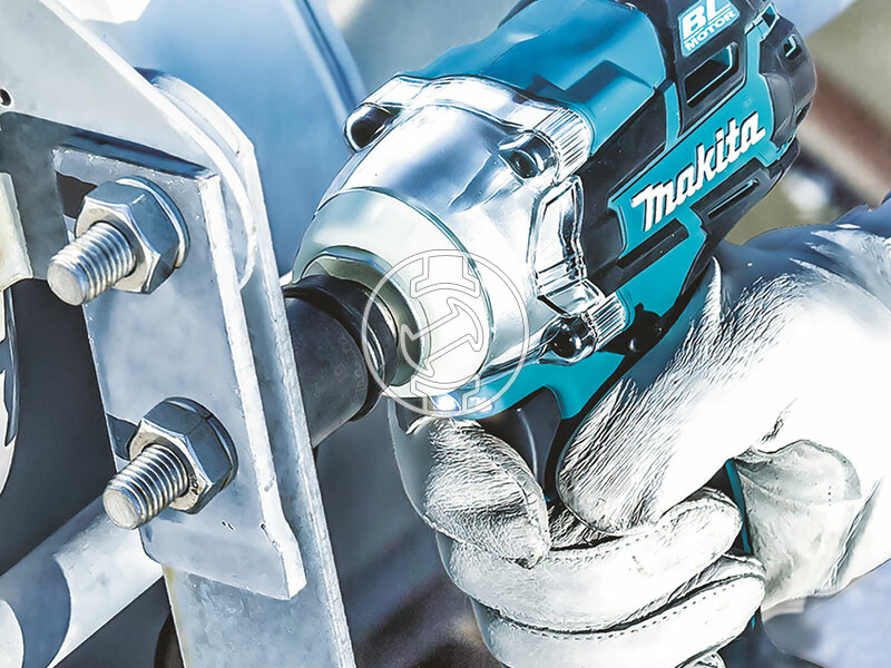 Makita DTW285RMJ akkus ütvecsavarozó MakPacban