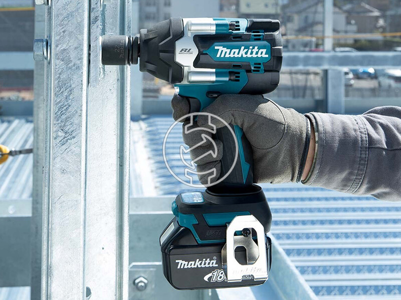 Makita DTW701Z akkus ütvecsavarozó