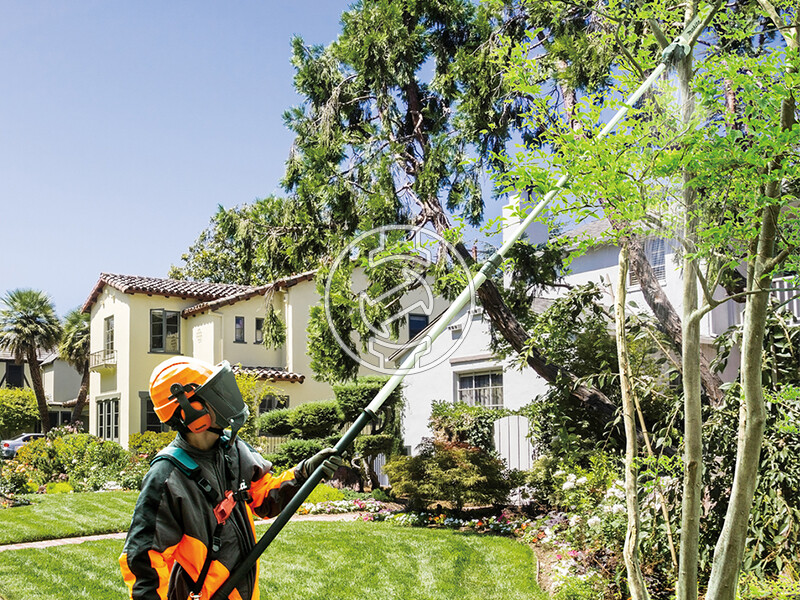 Makita DUA301Z akkus magassági ágvágó