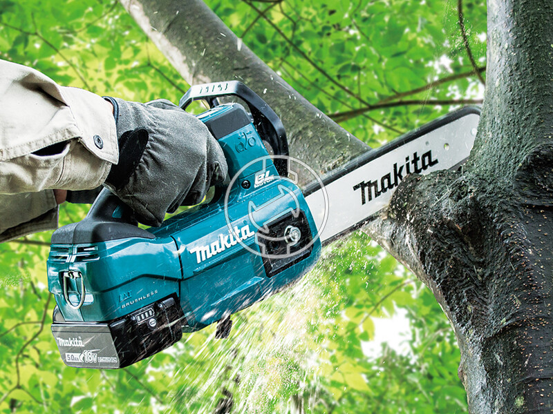 Makita DUC254RT akkus láncfűrész