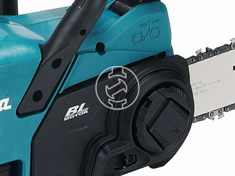 Makita DUC307RT akkus láncfűrész