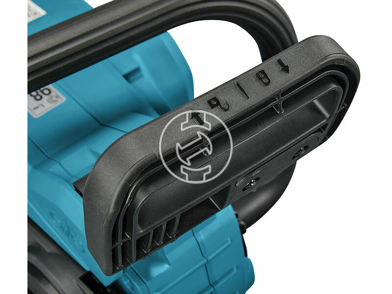 Makita DUC307ZX1 akkus láncfűrész