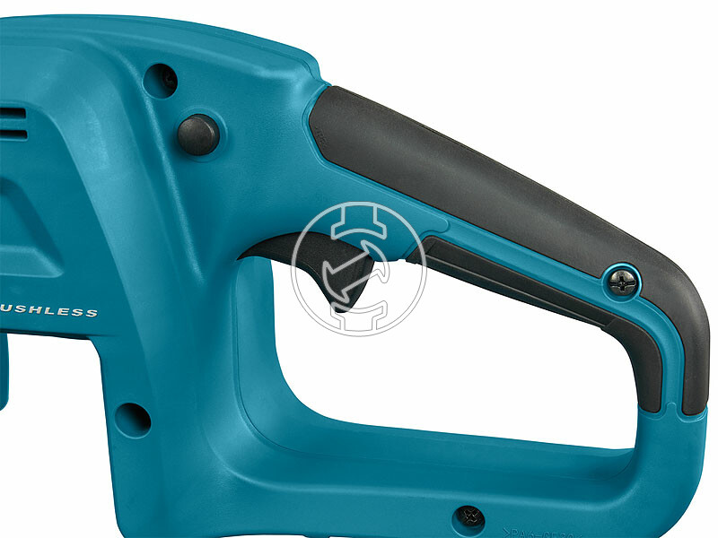 Makita DUC307ZX1 akkus láncfűrész