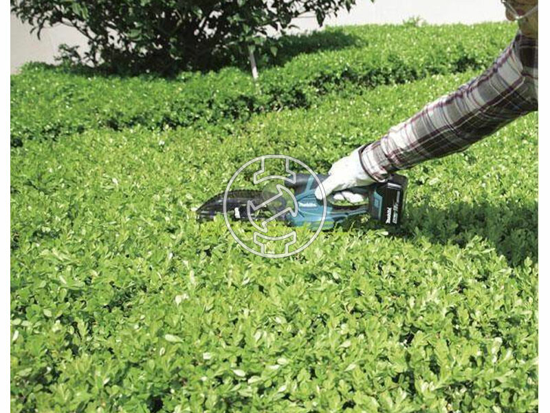 Makita DUM604ZX akkus fűnyíró olló (akku és töltő nélkül)
