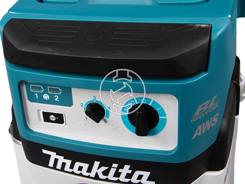 Makita DVC157LZX3 akkus száraz porszívó