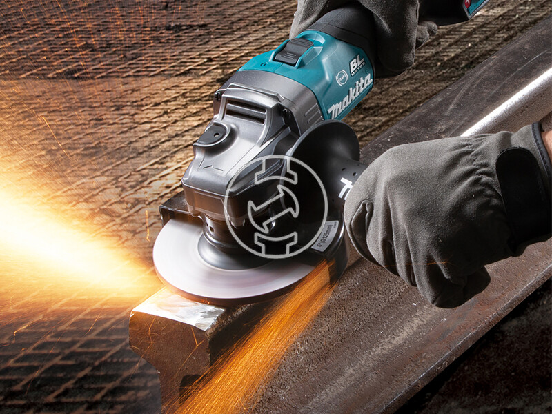 Makita GA029GM201 akkus sarokcsiszoló