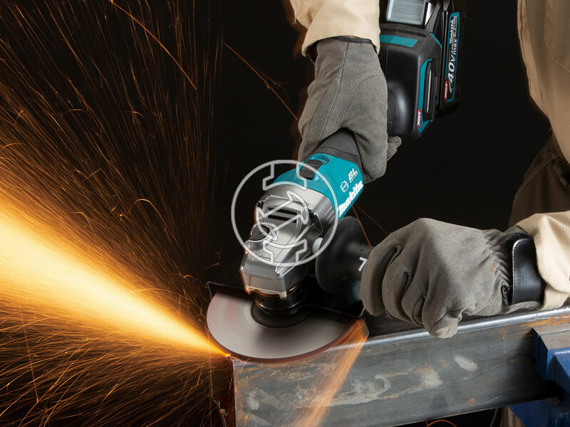 Makita GA035GZ akkus sarokcsiszoló