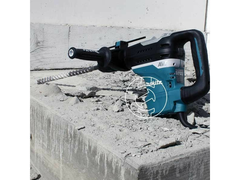 Makita HR4013C