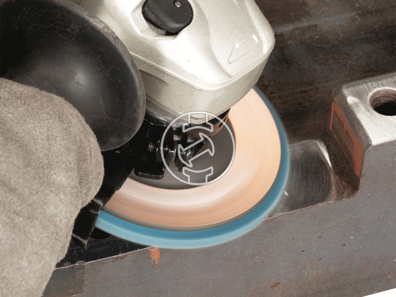 Makita INOX 115 mm K40 lamellás csiszolótárcsa