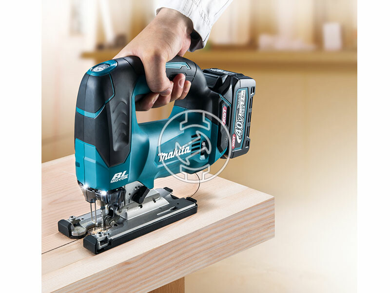 Makita JV002GZ 40Vmax XGT akkus dekopírfűrész 135 mm