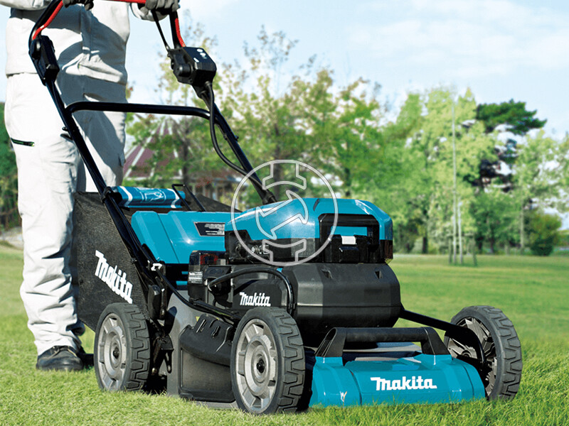 Makita LM001CZ akkus önjáró fűnyíró + PDC1200A01 akkumulátor hátizsák