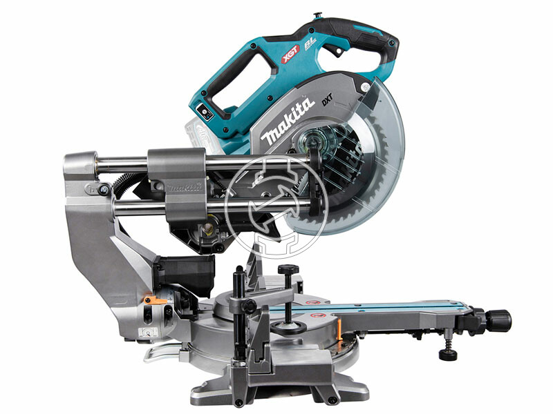 Makita LS002GZ01 akkus gérvágó