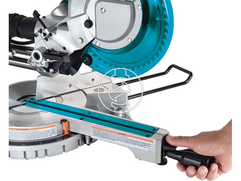 Makita LS0815FLN gérvágó