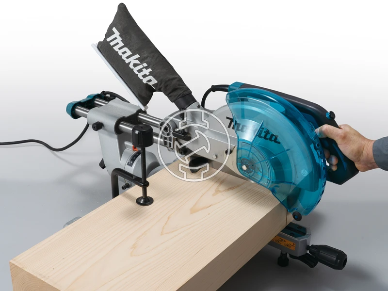 Makita LS1110F elektromos gérvágó 1450 W