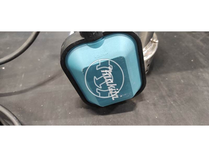 Makita PF0403 elektromos szennyvízszivattyú (értékcsökkent)