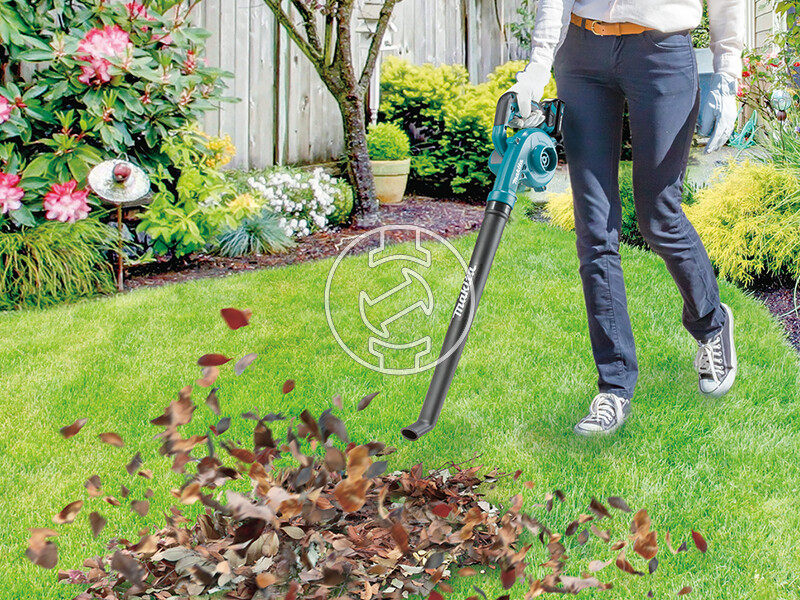 Makita UB101DZ akkus lombfúvó