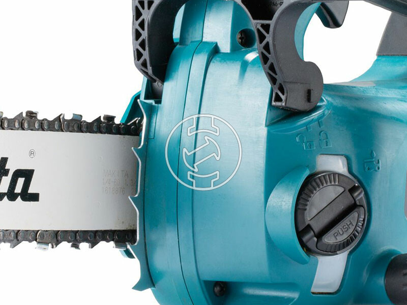Makita UC004GZ akkus láncfűrész (akku és töltő nélkül)