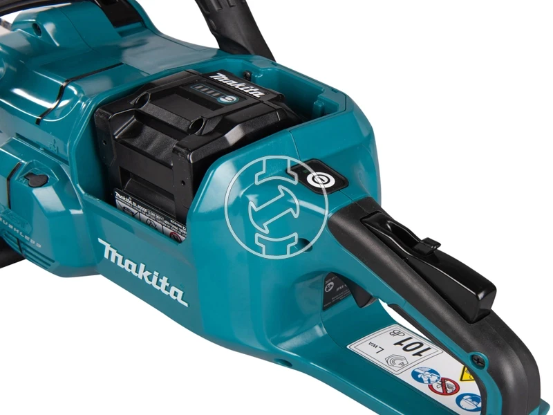 Makita UC023GT101 akkus láncfűrész