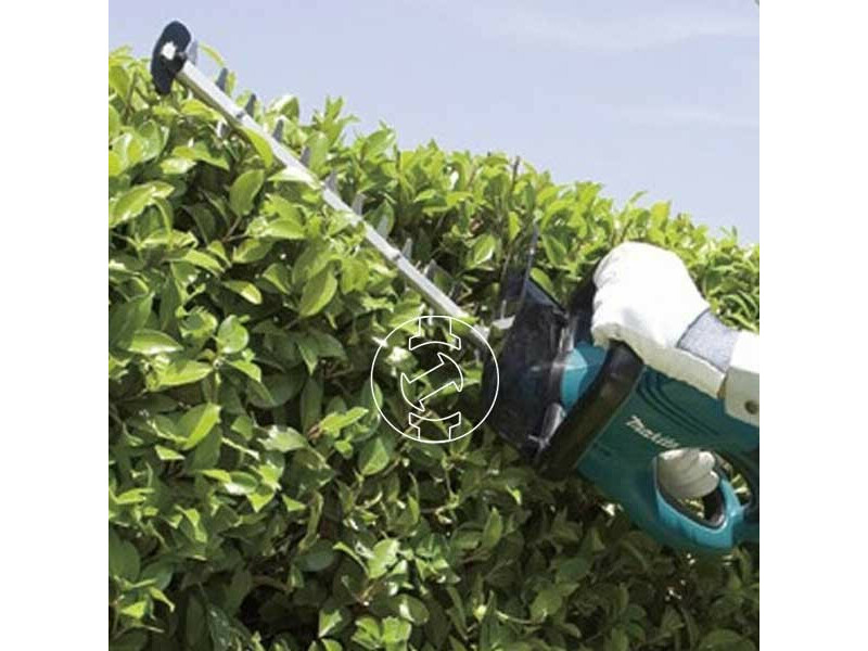 Makita UH6570