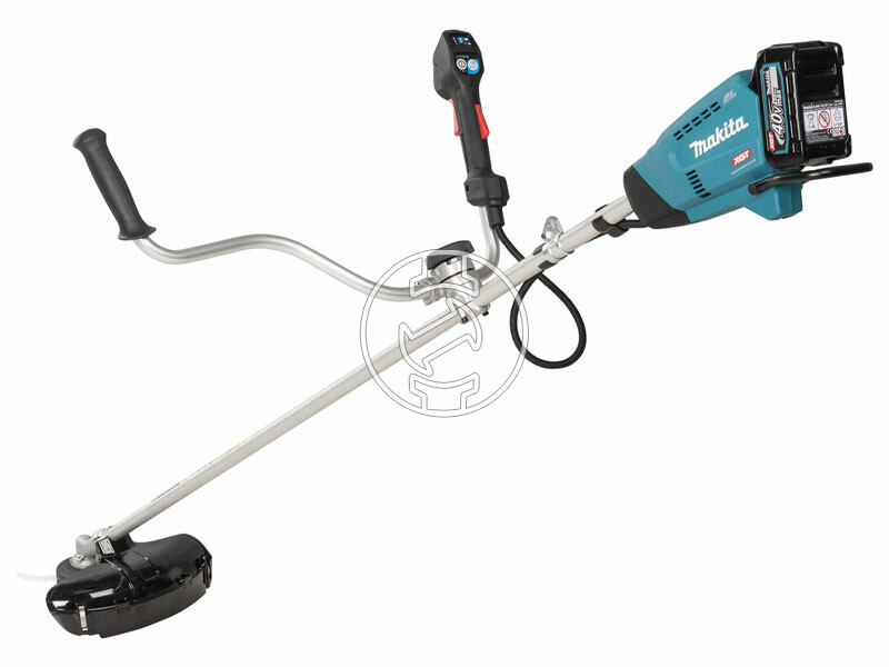 Makita UR016GM101 akkus fűkasza 40 Vmax XGT 530 W 1 x 4,0 Ah