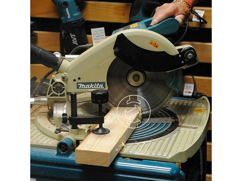 Makita LF1000