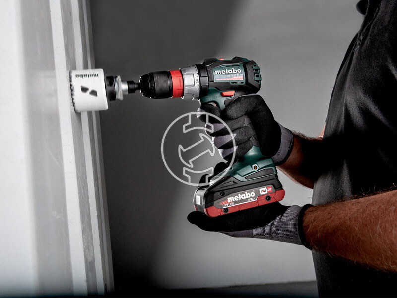 Metabo BS 18 LT BL Q BUND akkus fúrócsavarozó tokmányos