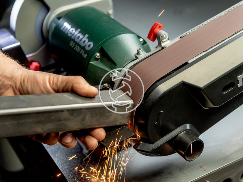 Metabo BS 200 Plus elektromos asztali köszörű szalagcsiszolóval