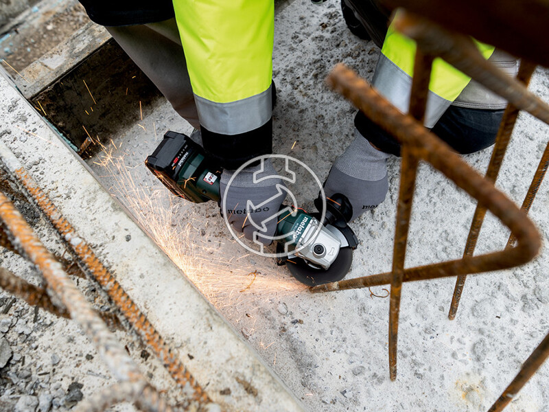 Metabo Combo Set 2.4.1 18 V (BS18LT+WQ18) gépcsomag