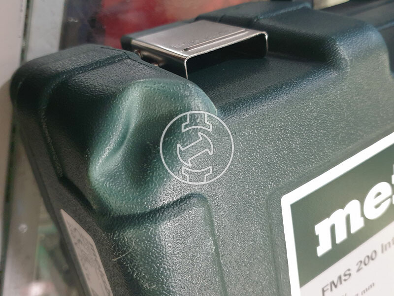 Metabo FMS 200 Intec elektromos rezgőcsiszoló 147 x 100 mm | Rezgésszám: 0 - 26000 1/min | Kofferben