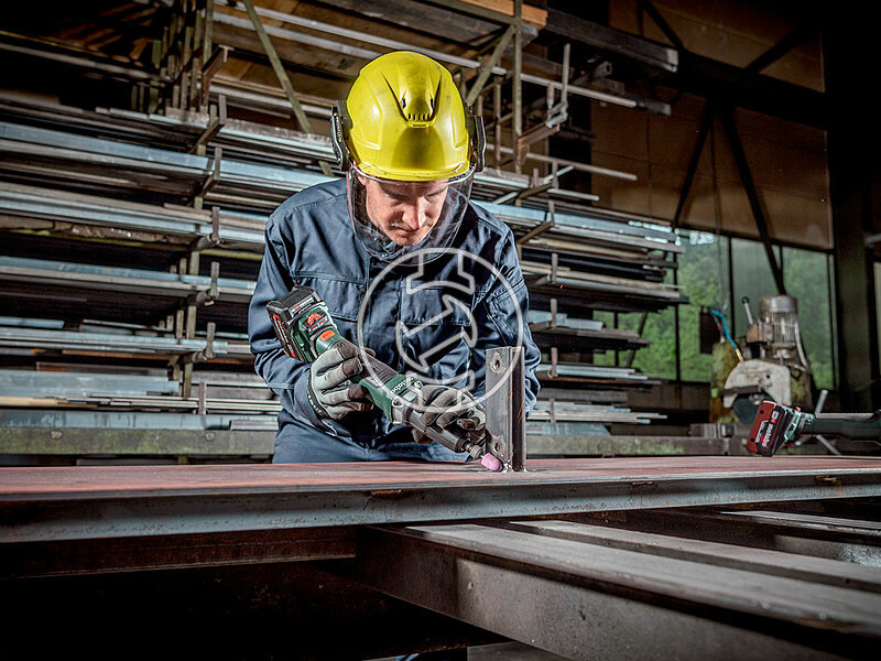 Metabo GVB 18 LTX BL 11-28 akkus egyenes csiszoló