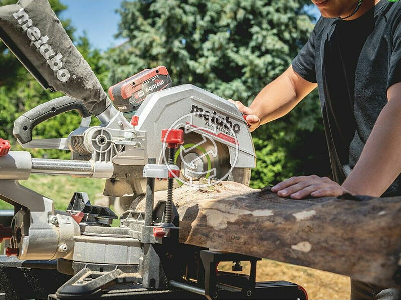 Metabo KGS 18 LTX BL 305 akkus gérvágó