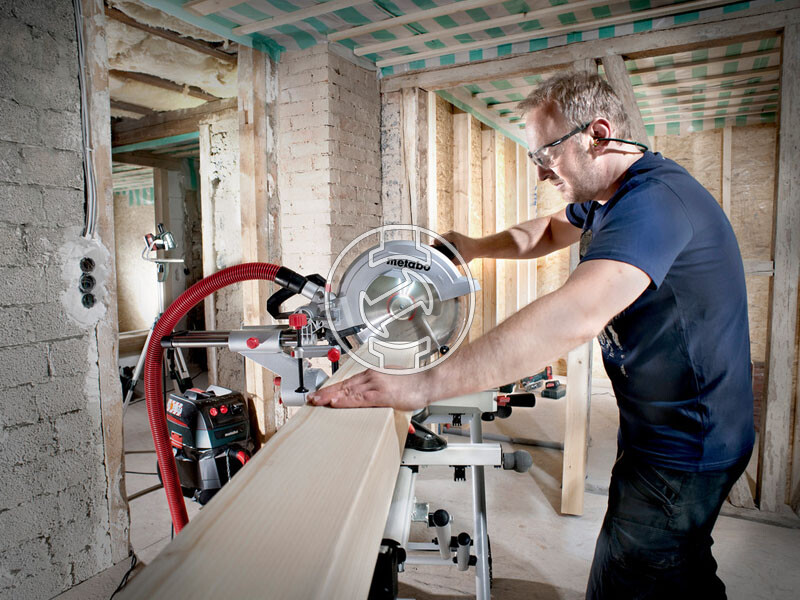 Metabo Set KGS 305 M elektromos gérvágó