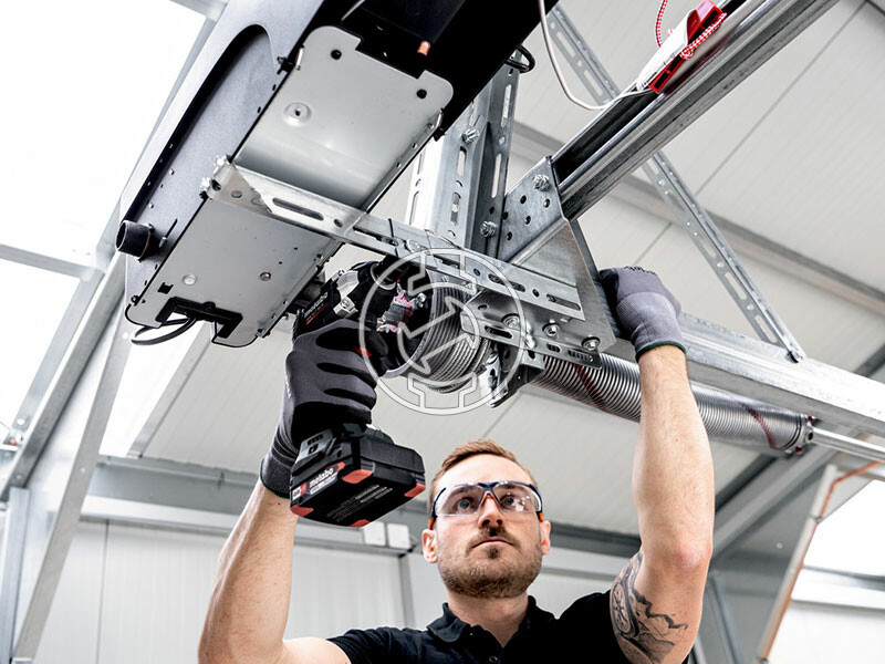 Metabo SSW 18 LT 300 BL akkus ütvecsavarozó, papírdoboz