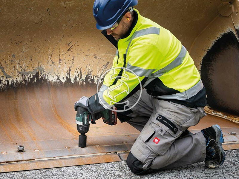 Metabo SSW 18 LTX 1450 BL akkus ütvecsavarozó 2 x 8 Ah