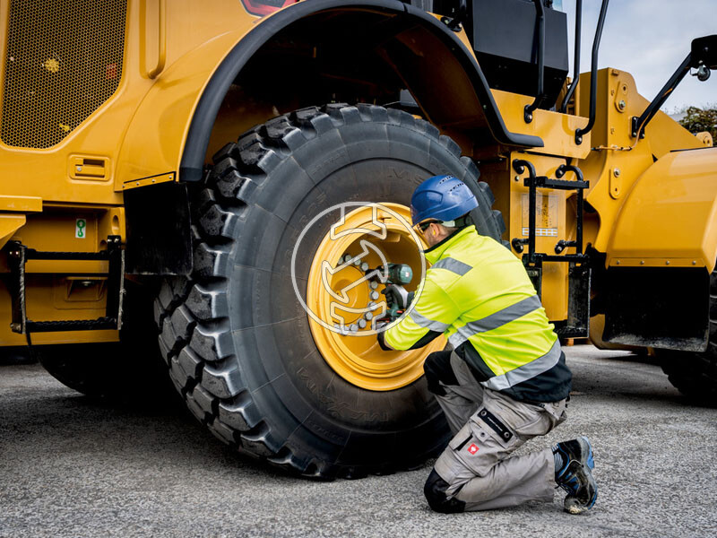 Metabo SSW 18 LTX 1750 BL akkus ütvecsavarozó (akku és töltő nélkül)