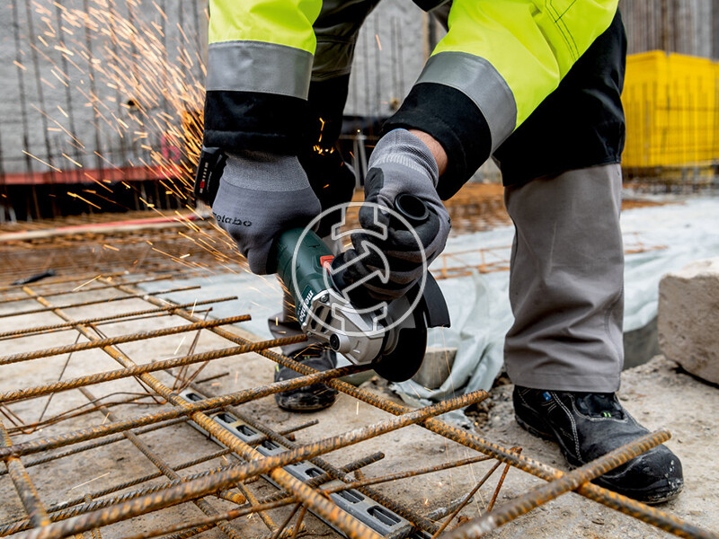 Metabo W 18 L 9-115 akkus sarokcsiszoló metaBOX-ban (akku és töltő nélkül)