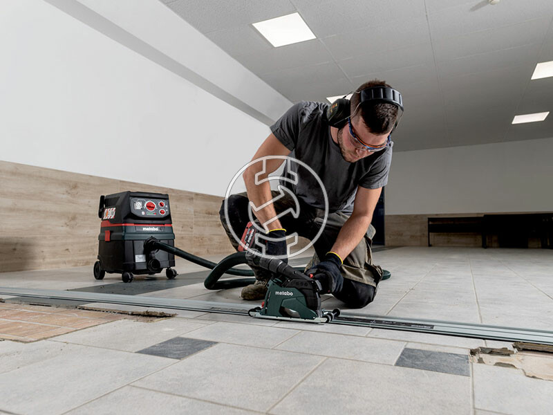 Metabo WVB 18 LT BL 11-125 Quick 2X5,5AH LIHD akkus sarokcsiszoló metaBOX 165 L-ben